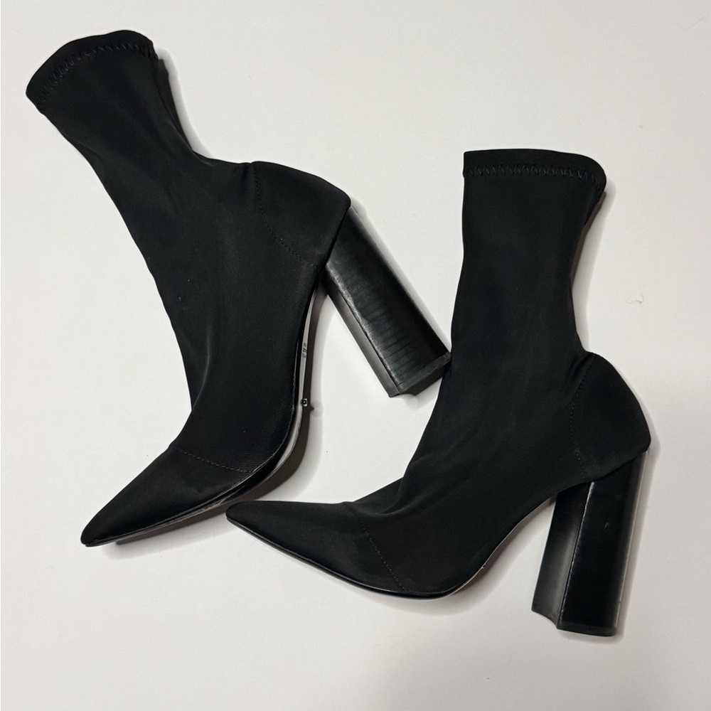 USED Tony Bianco DIDDY Ankle Boots With Chunky Block SZ 8